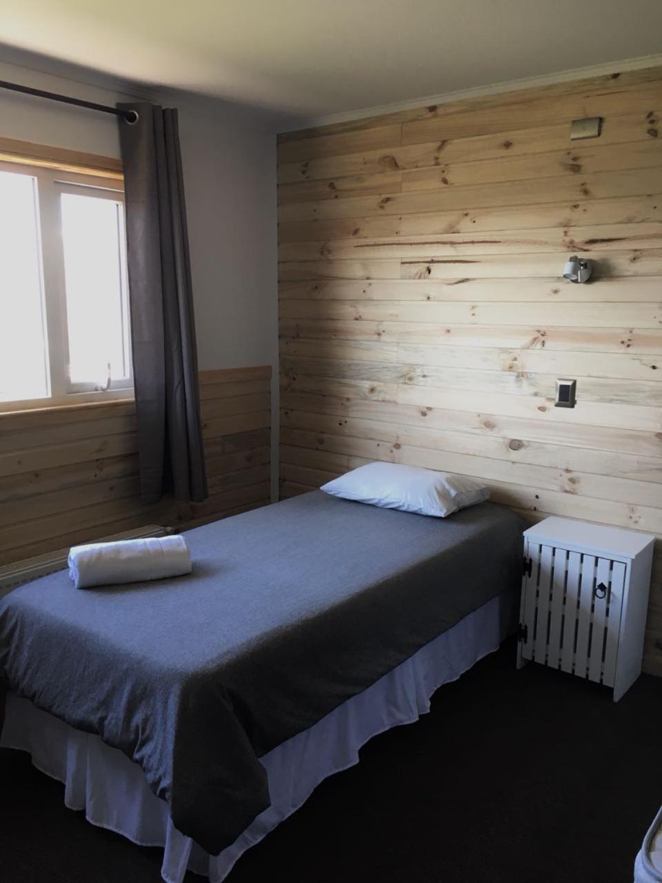 Pampa Hostel Torres del Paine National Park Exterior photo
