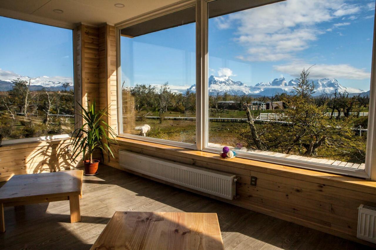 Pampa Hostel Torres del Paine National Park Exterior photo